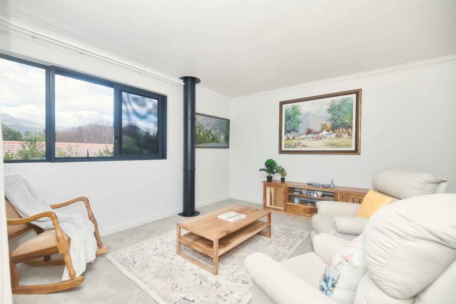 6 Bedroom Property for Sale in Hermanus Heights Western Cape